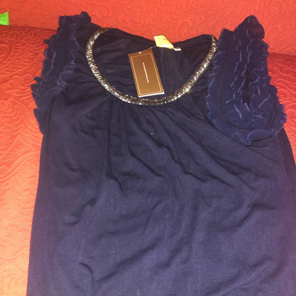 Brand new women’s shirt